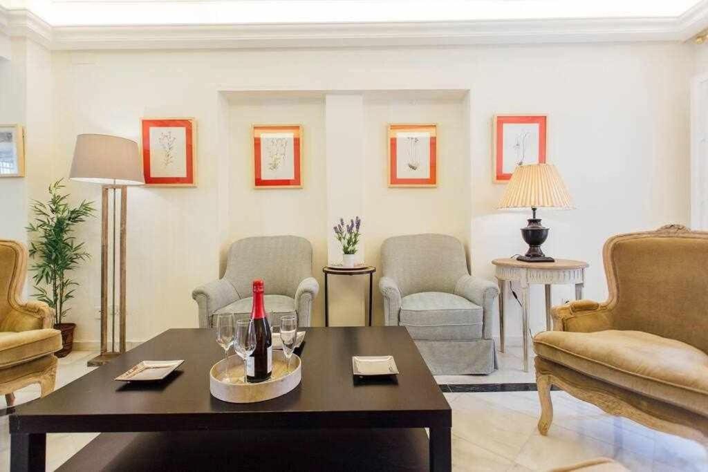 Apartamento Boutique Abades Σεβίλλη Εξωτερικό φωτογραφία